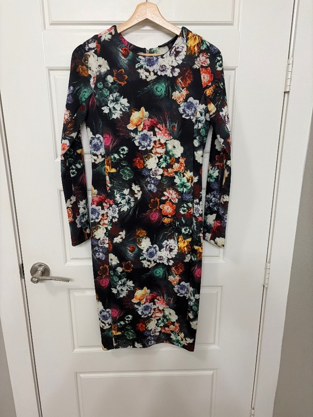 Long sleeve midi dress